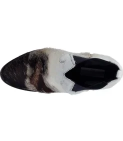 Boots Crosby