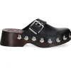 Sabot En Cuir Cloutes